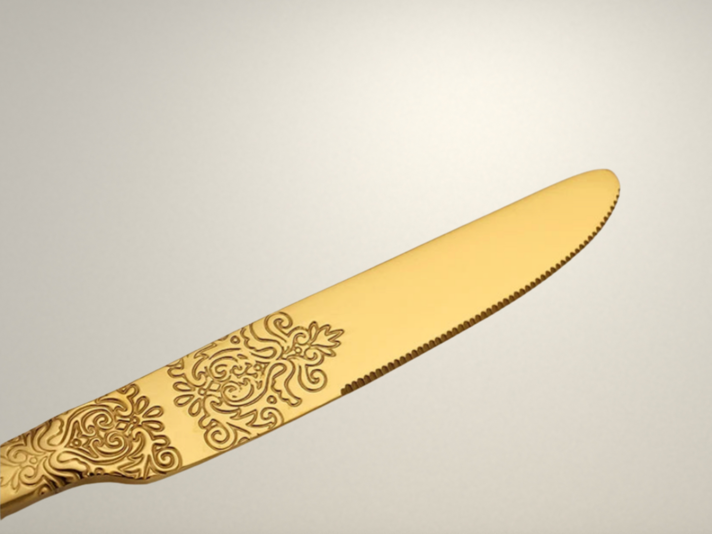OllaLuxe 5-Piece Stainless Steel Cutlery Set – Golden Carved Tableware