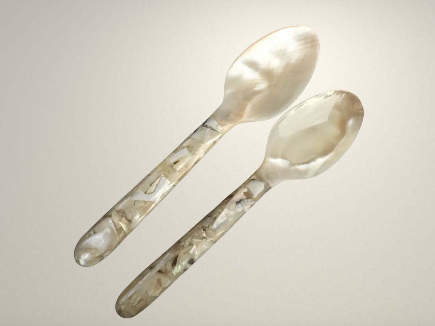 OllaLuxe Natural Shell Dessert & Coffee Spoon – Mother of Pearl Vintage Cutlery