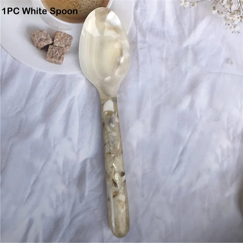 OllaLuxe Natural Shell Dessert & Coffee Spoon – Mother of Pearl Vintage Cutlery