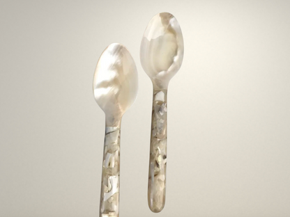 OllaLuxe Natural Shell Dessert & Coffee Spoon – Mother of Pearl Vintage Cutlery