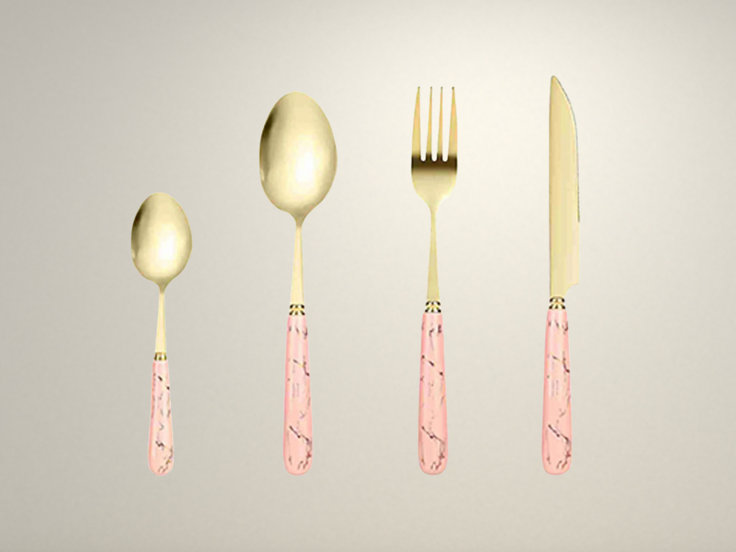 OllaLuxe’s 24-Piece Stainless Steel Spoons & Knives Set